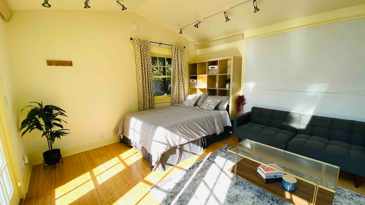 Private Garden Studio