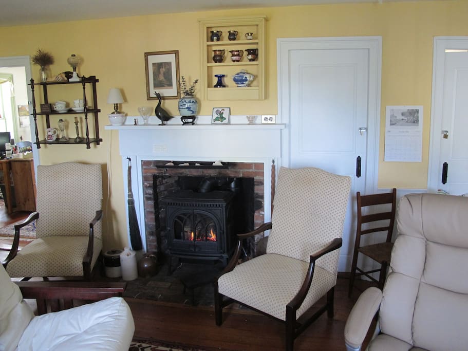 gas Fireplace in sitting room