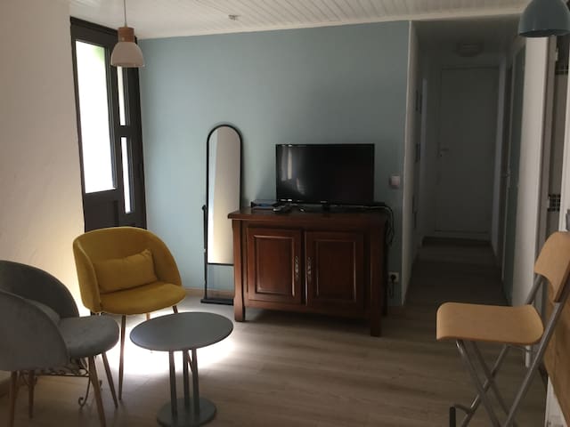 Airbnb Montpellier Vacation Rentals Places To Stay