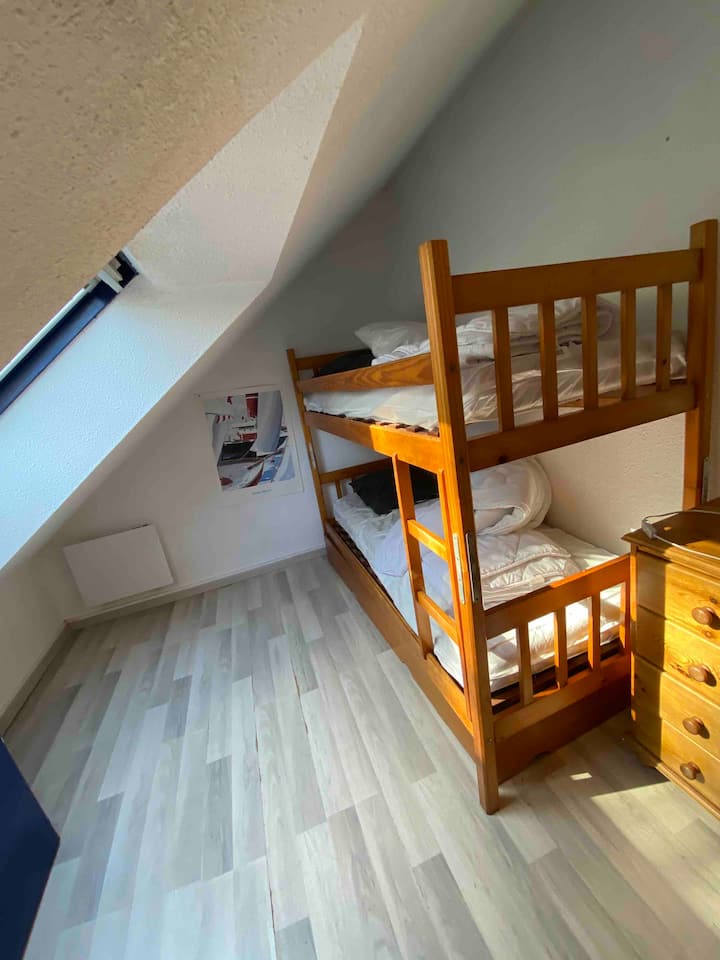 غرفة النوم 2