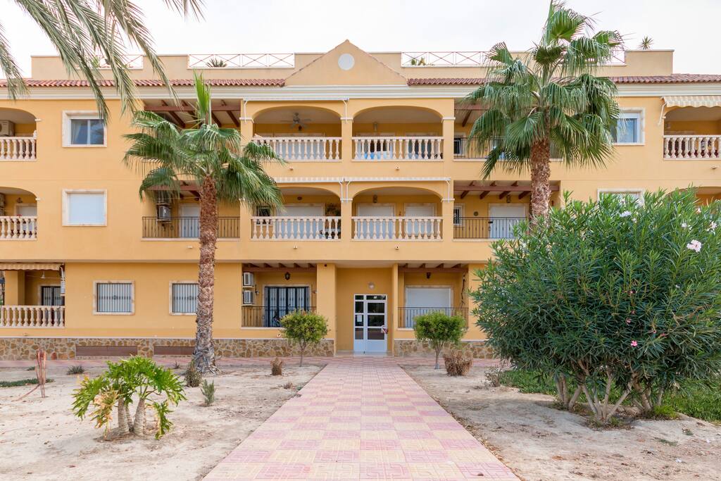 La casa amarilla