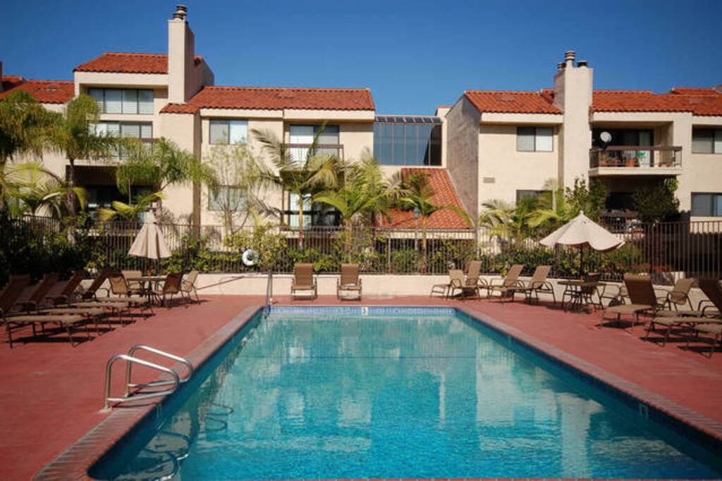 Front pool