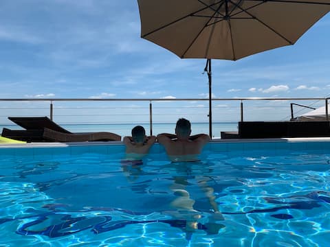 Thousands of New Vacation Rentals  (private, panoramic, pool)