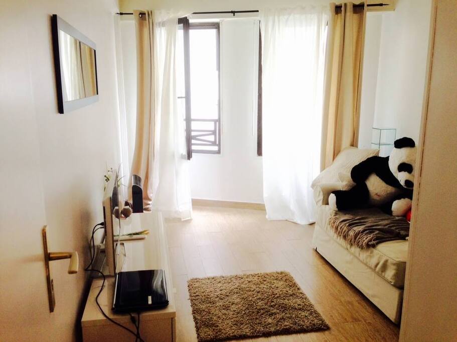 Salon/chambre à coucher - décor différent