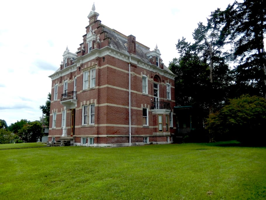 View of Herzog Mansion