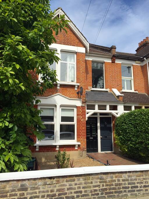 You would be staying in the ground floor flat.