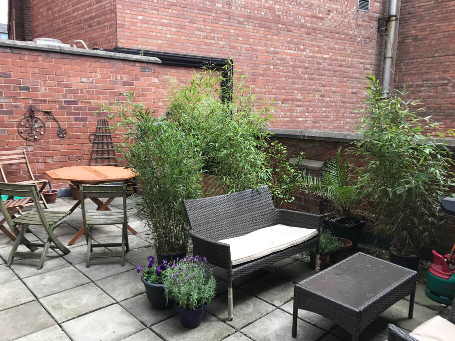 City Lace Market Apt + Terrace Apartments for Rent in Nottingham, United Kingdom