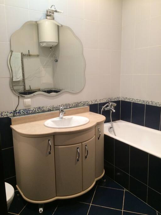 Bathroom / совмещенная ванная
