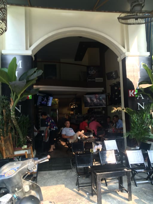 Coffee Shop