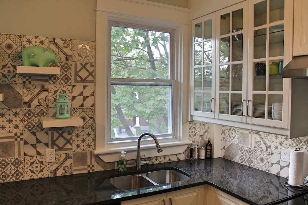 Granite Counters; prep your gourmet meal right here