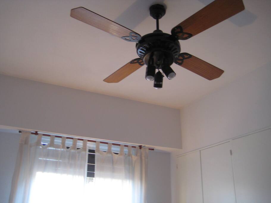 Ventilador de techo con luz