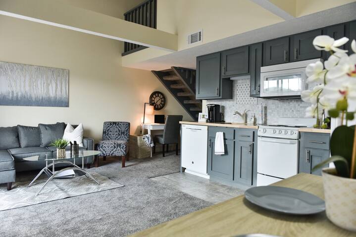 BEAUTIFUL Branson, MO condo!!! Fall Creek Resort!