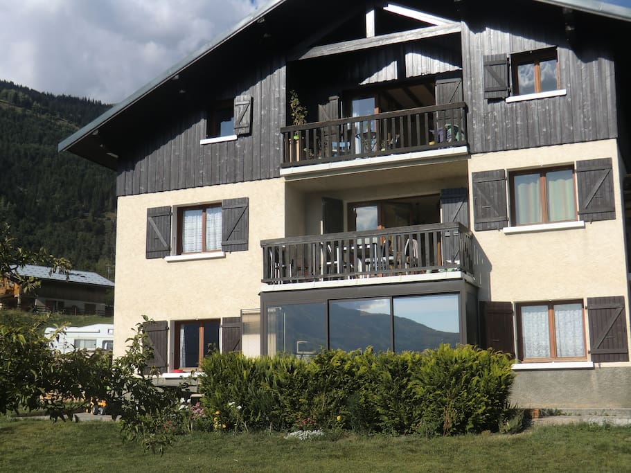 Un bain de soleil sur la terrasse du gîte, qu'en dites vous!