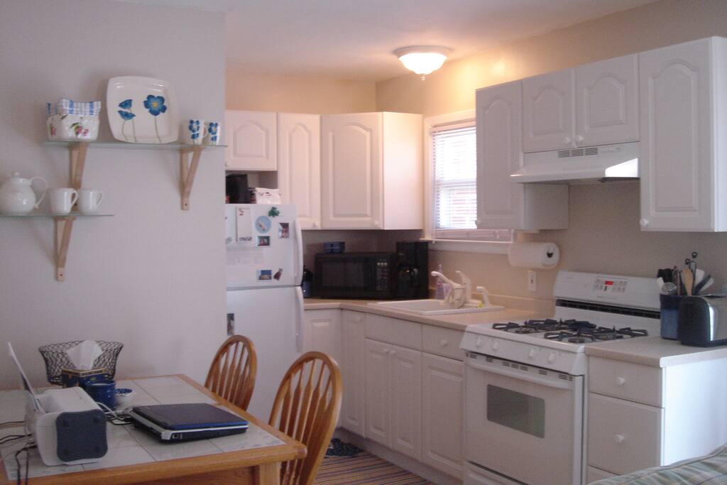 Eat in Kitchen