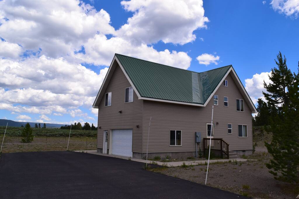 Exterior view of home and driveway