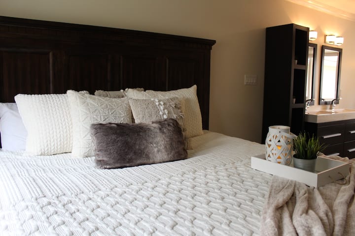 Cama principal tamaño king