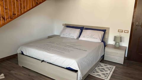 Delightful attic accommodation sleeps 6/8