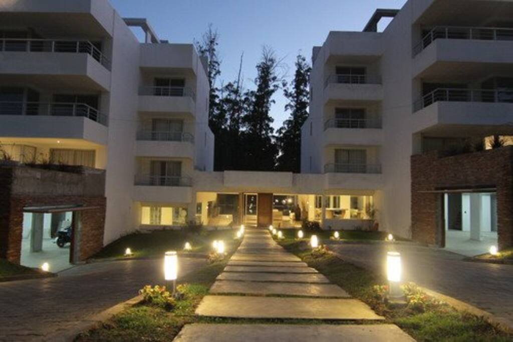 Entrada al Edificio