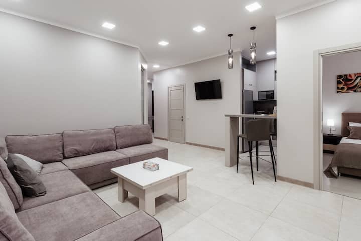 Luxury Apartment Two Bedroom Odessa - Odessa