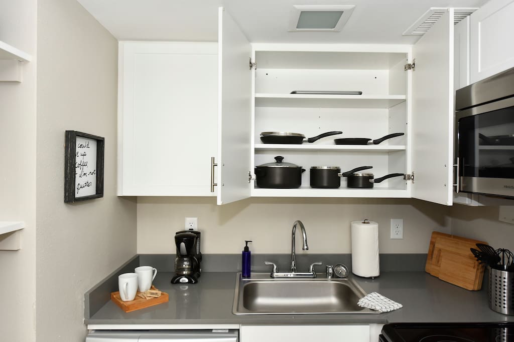 Wake up, put some Folgers in your cup, and make some breakfast. Talk about the convenience of a full kitchen!!