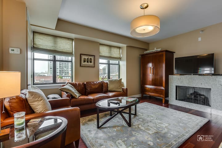2br/2ba Long Term Condo In River North - Chicago, IL