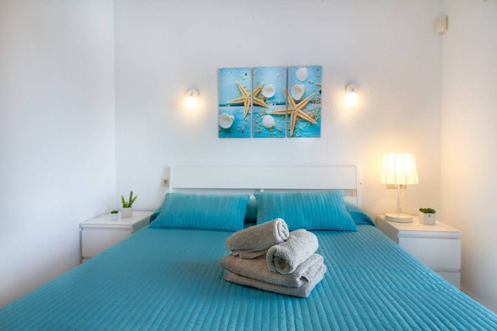 大号双人床160厘米x 200厘米