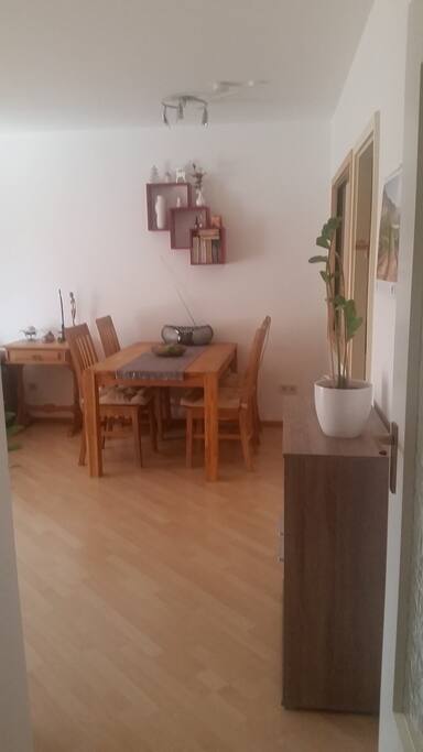 Wohnzimmer-Essecke
