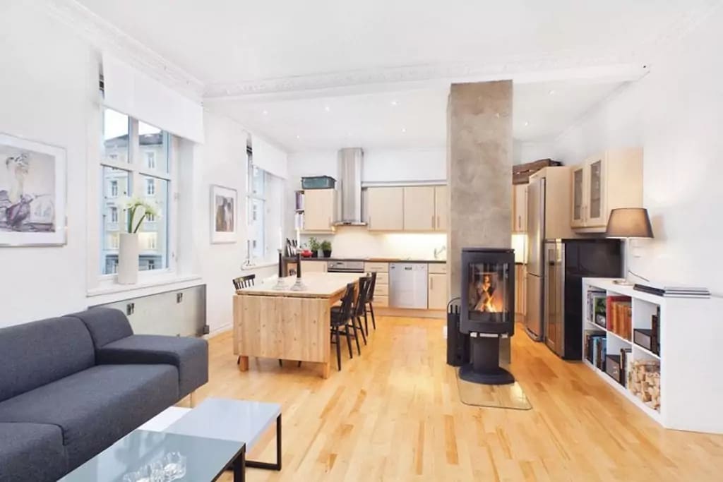 Open plan kitchen and livingroom