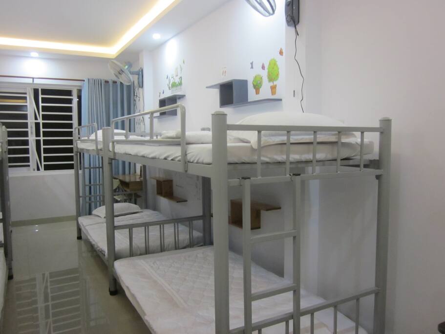In Room 01