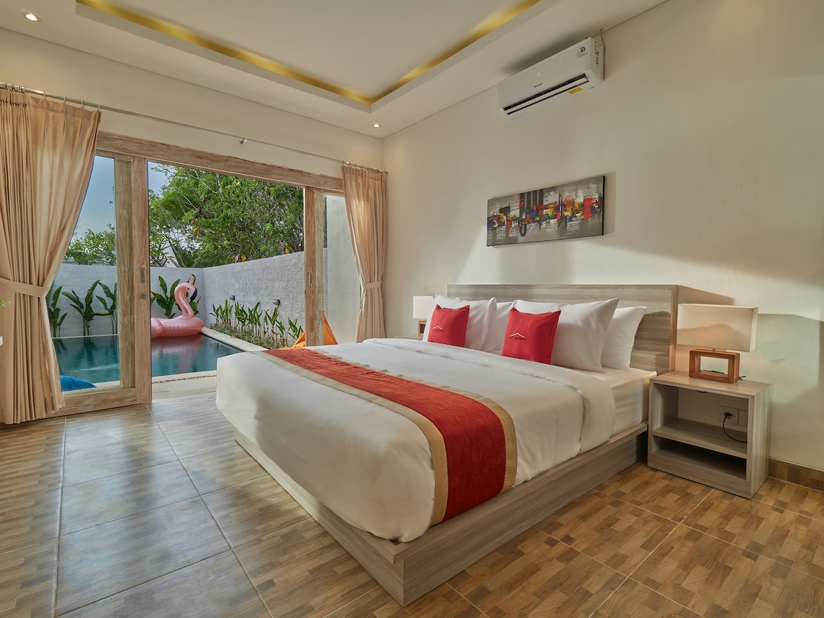 Villa in South Kuta · ★4.46 · 2 bedrooms · 2 beds · 2 private baths, comparable Airbnb