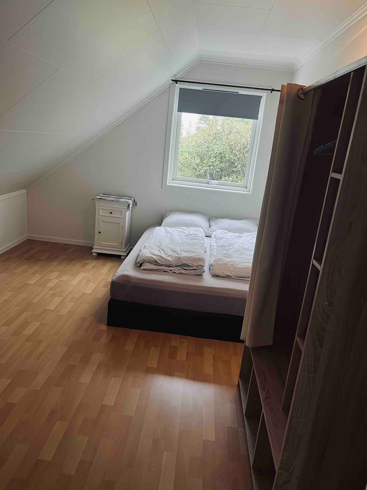 Slaapkamer 1, tweepersoonsbed