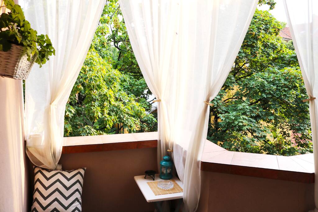 Balcony 1