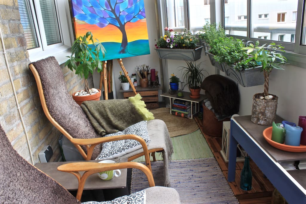 Herbs for your dinner and if you enjoy getting into floating meditation you have a creative corner in the back