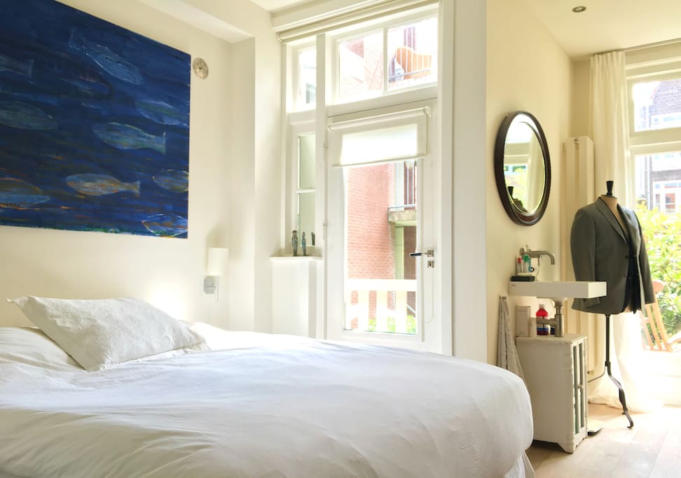 Master bedroom | En-suite design bath | Private terrace