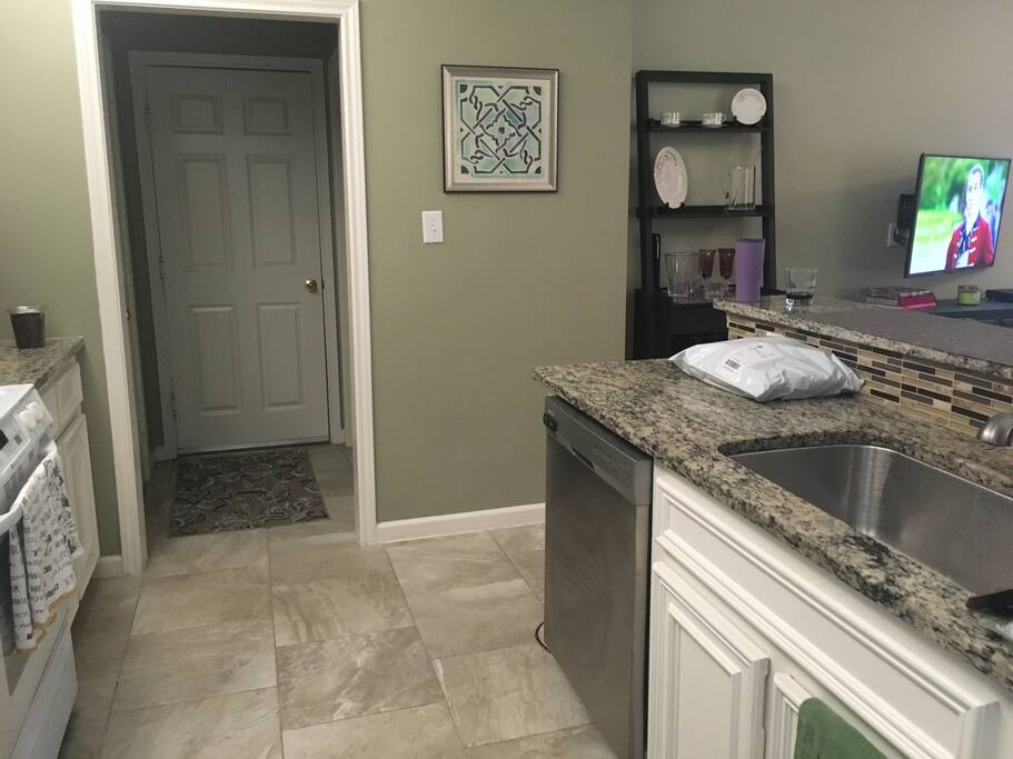 Full kitchen with dishwasher
