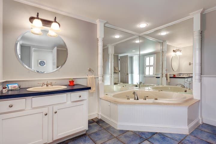 Waverly Suite 2 - Block Island Inns