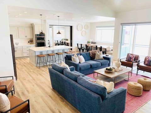 Monster of a House With Theatre, hot tub, & more!