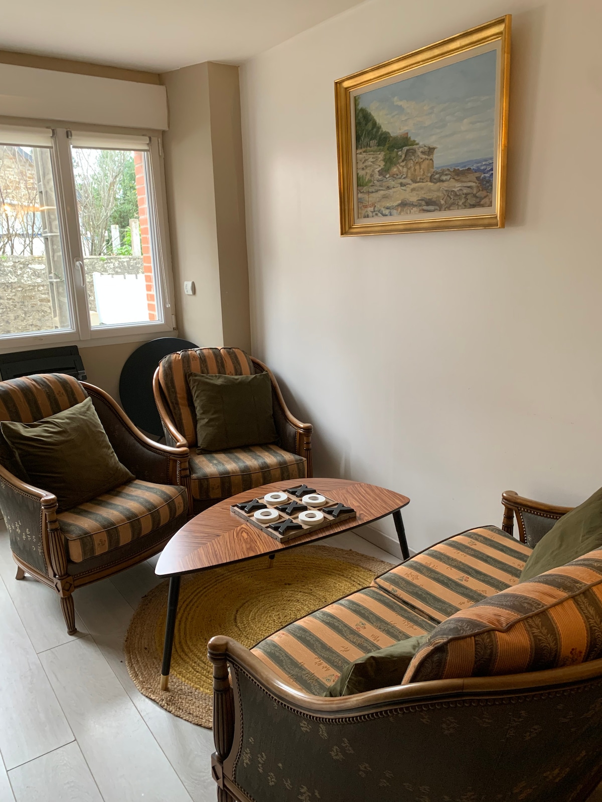 Successful Airbnb property: Small house close to the beaches in Saint Lunaire