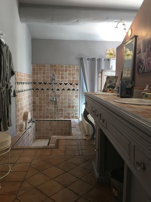 Salle de bain / Bathroom