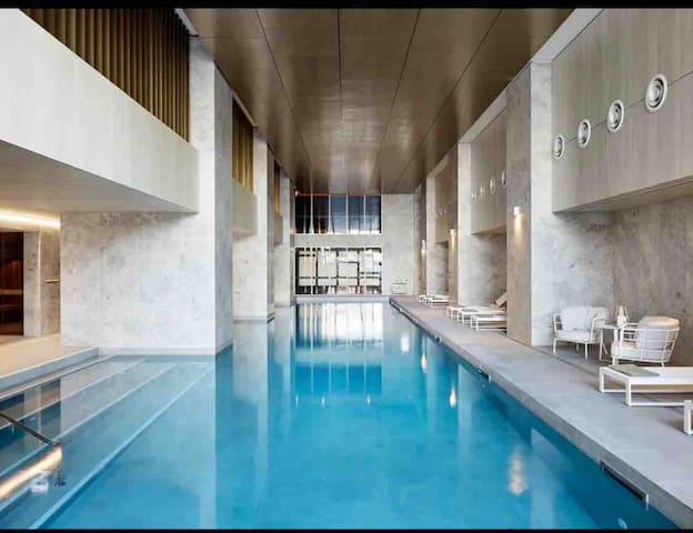 Wsp Lux 3b2b flat in CBD+balcony gallery image 3