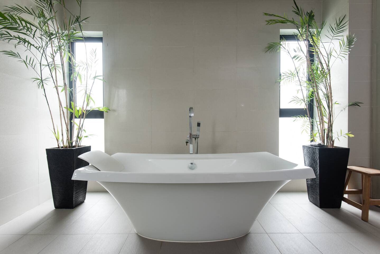 Fully furnished,spacious,clean! No Wedding & Party