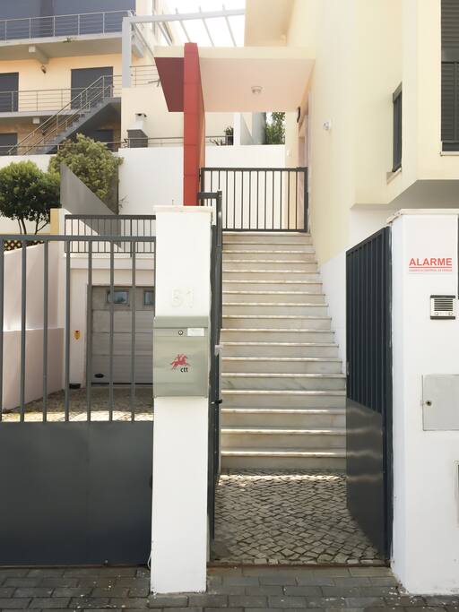 Entrada Exterior da Casa