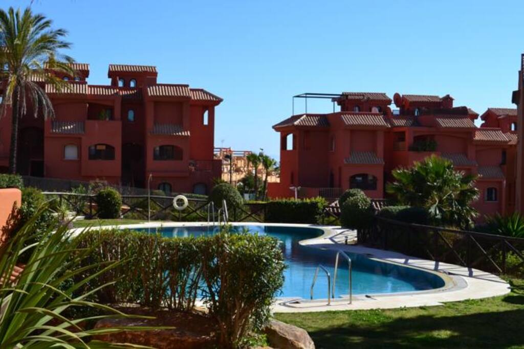 una de las 7 piscinas