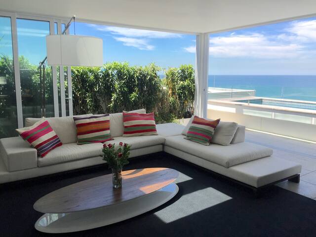 5 star Penthouse with 180° ocean view (Ipane. pt8) gallery image 3