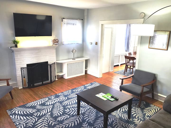 Wilmington Comfort 4 Min to Riverfront fenced yard Houses for Rent in