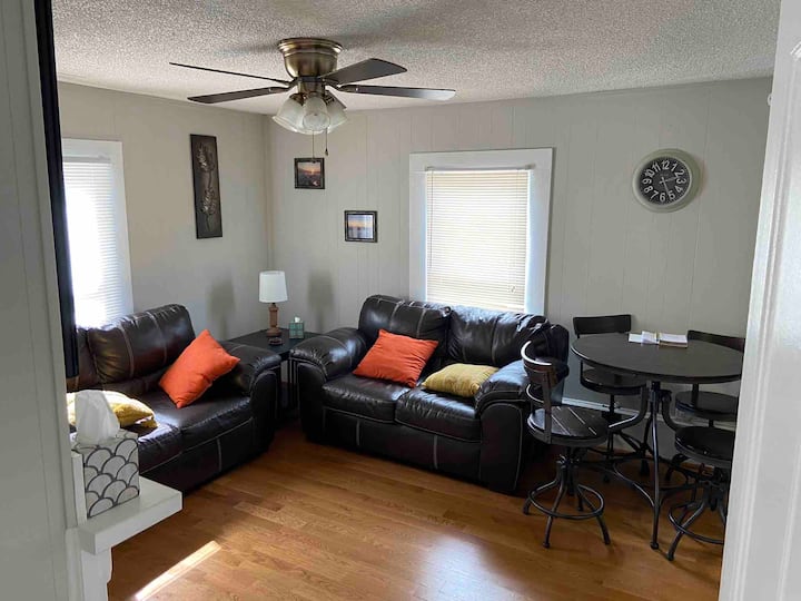 Quaint 1-Bedroom Apt in the heart of Mt. Holly