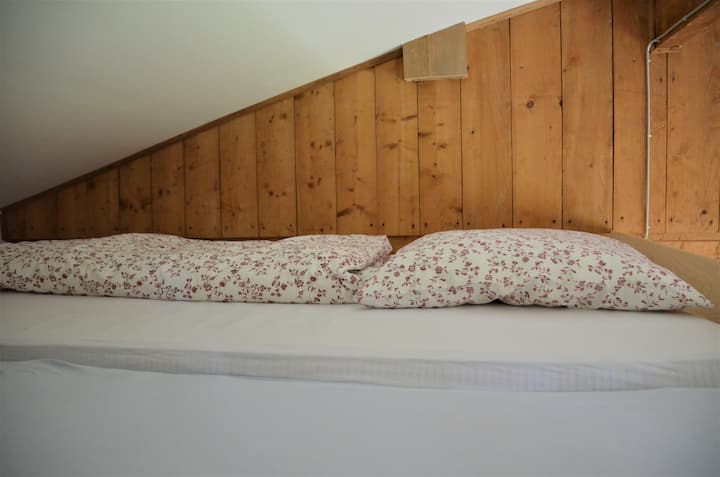 Schlafzimmer 4 auf der Empore im Wohnzimmer