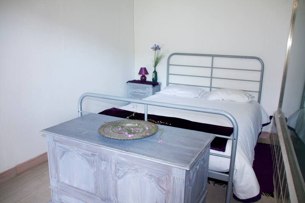 Quarto Lilas