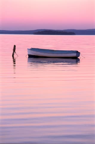 PELICAN VIEW- Water Views & Direct Water Access