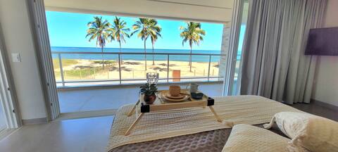 Seaside with spectacular view!